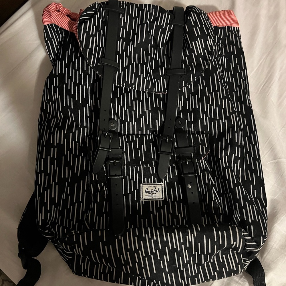 Herschel tall backpack